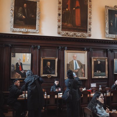 Tjimur Dance Theatre in Hall