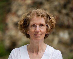 Dr Fiona Czerniawska