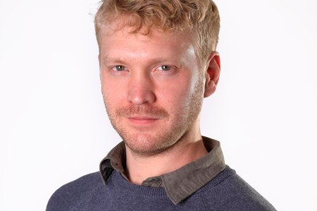 Dr Sam Derbyshire
