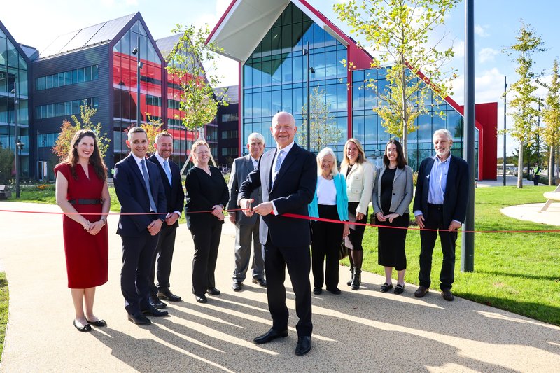 Oxford North opening_Lord Hague Aurelien Langlais