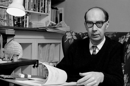 Philip Larkin.jpg