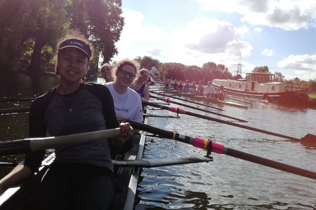 Women's rowing crew training 2016