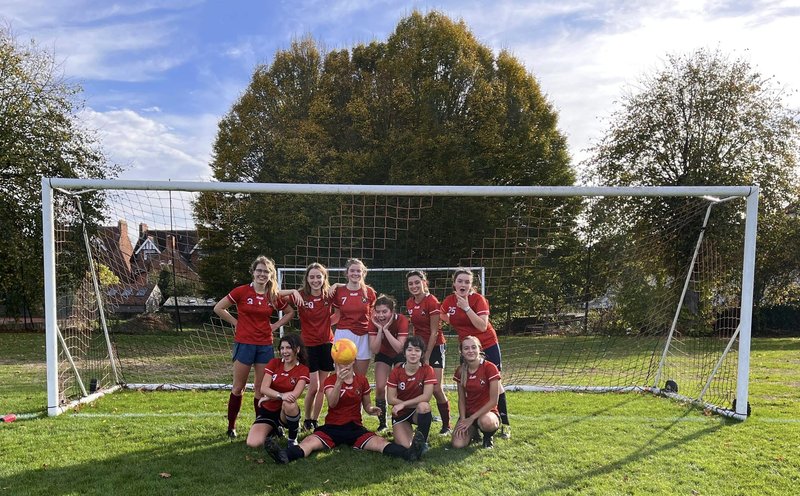 The Saints (women's football)