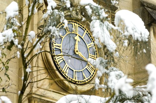 clock in snow